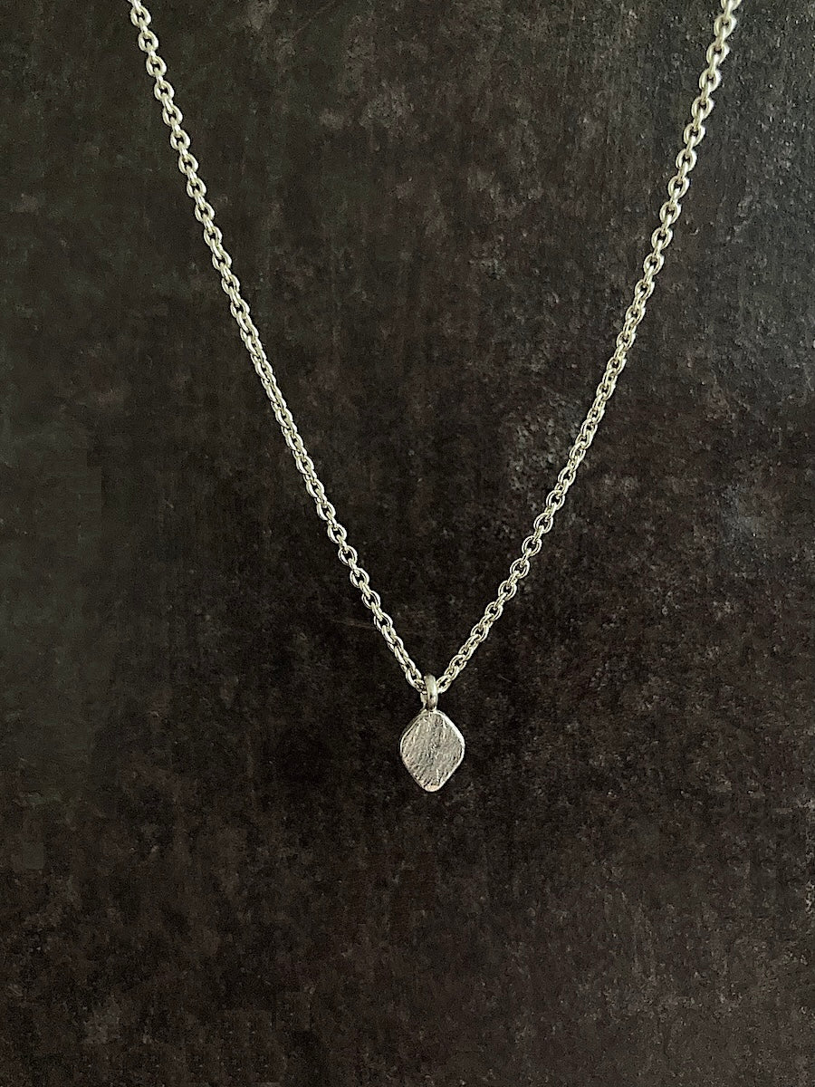 Natural Diamond Pendant 14k