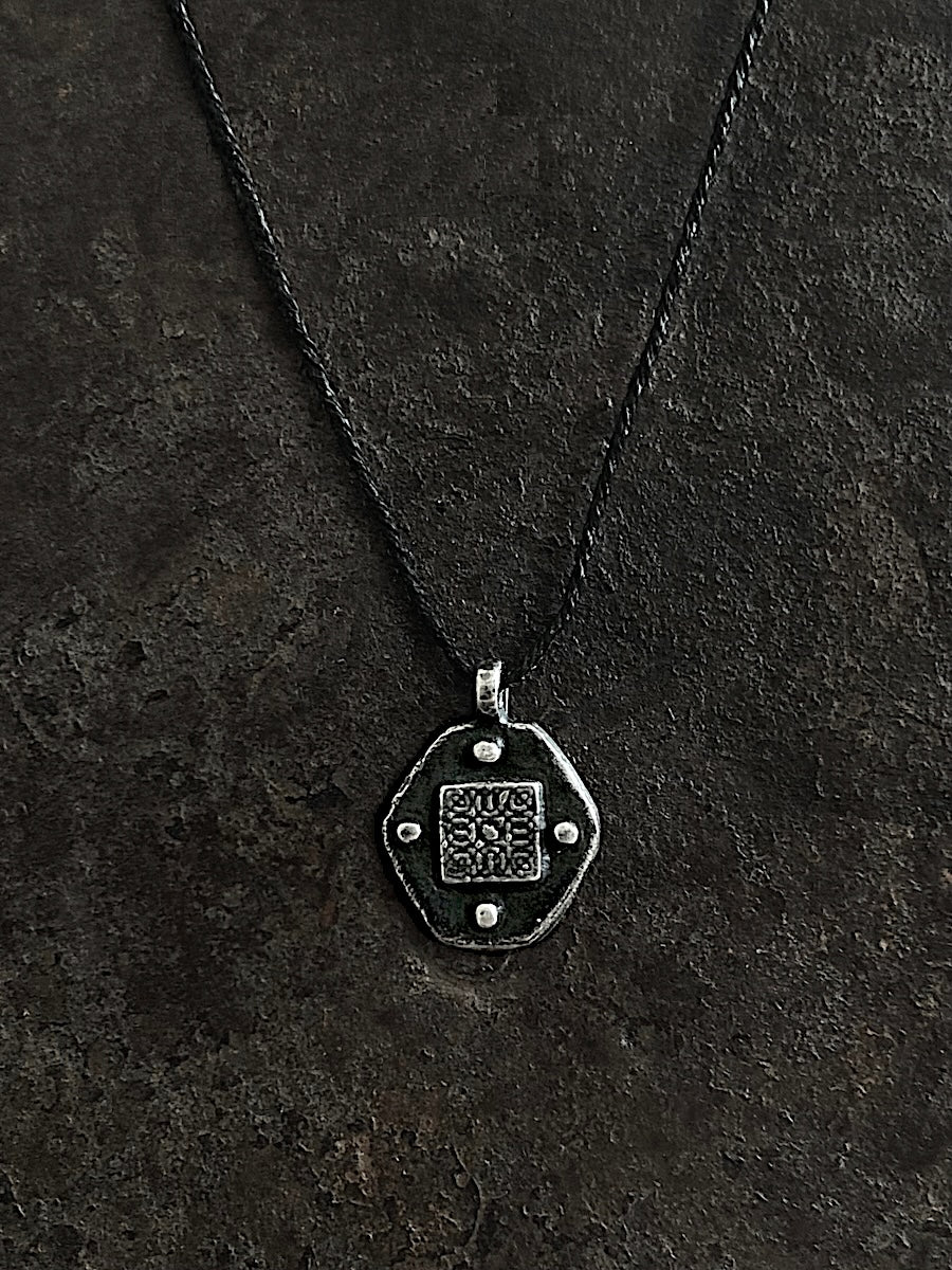 Arabesque Silver Nugget