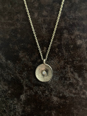 Spiral Circle Diamond Pendant Gold