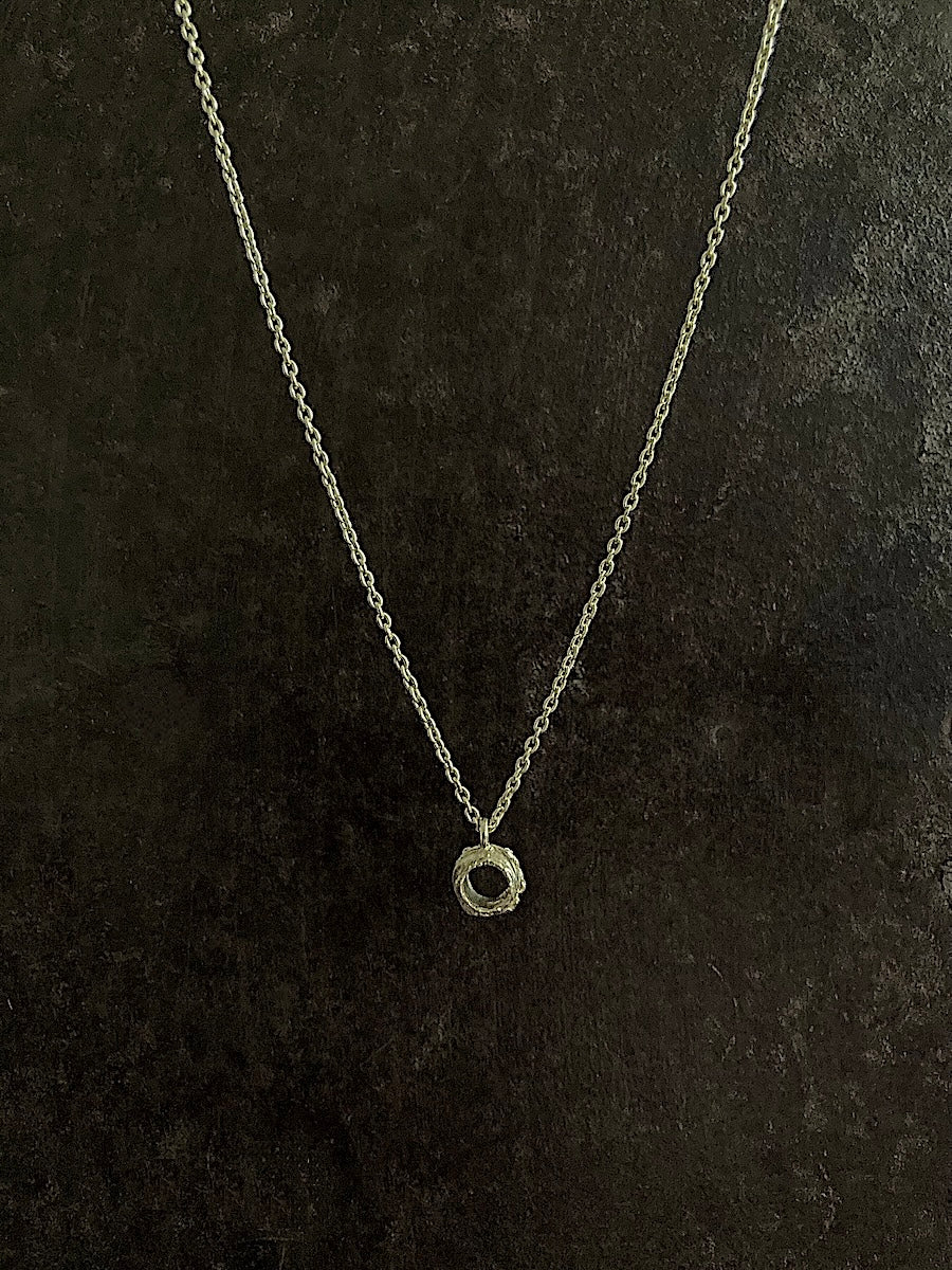 Spun Circle Thin Pendant 14k