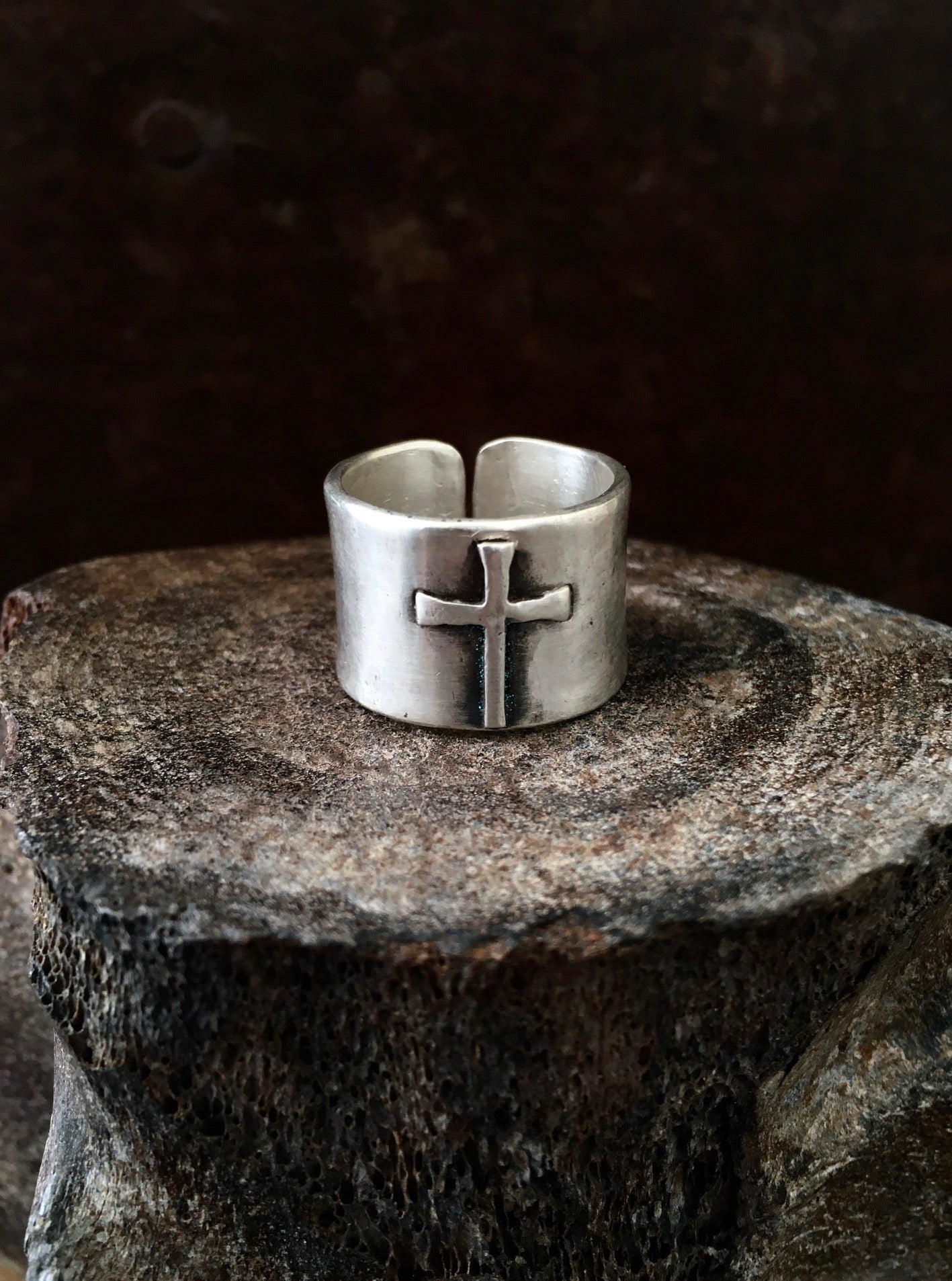 Cross Ring