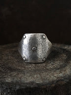 Rivet Ring