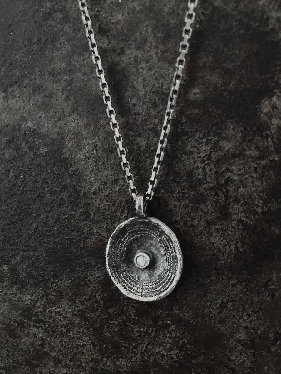 Spiral Concave Circle Diamond Pendant