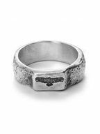 hawk-ring