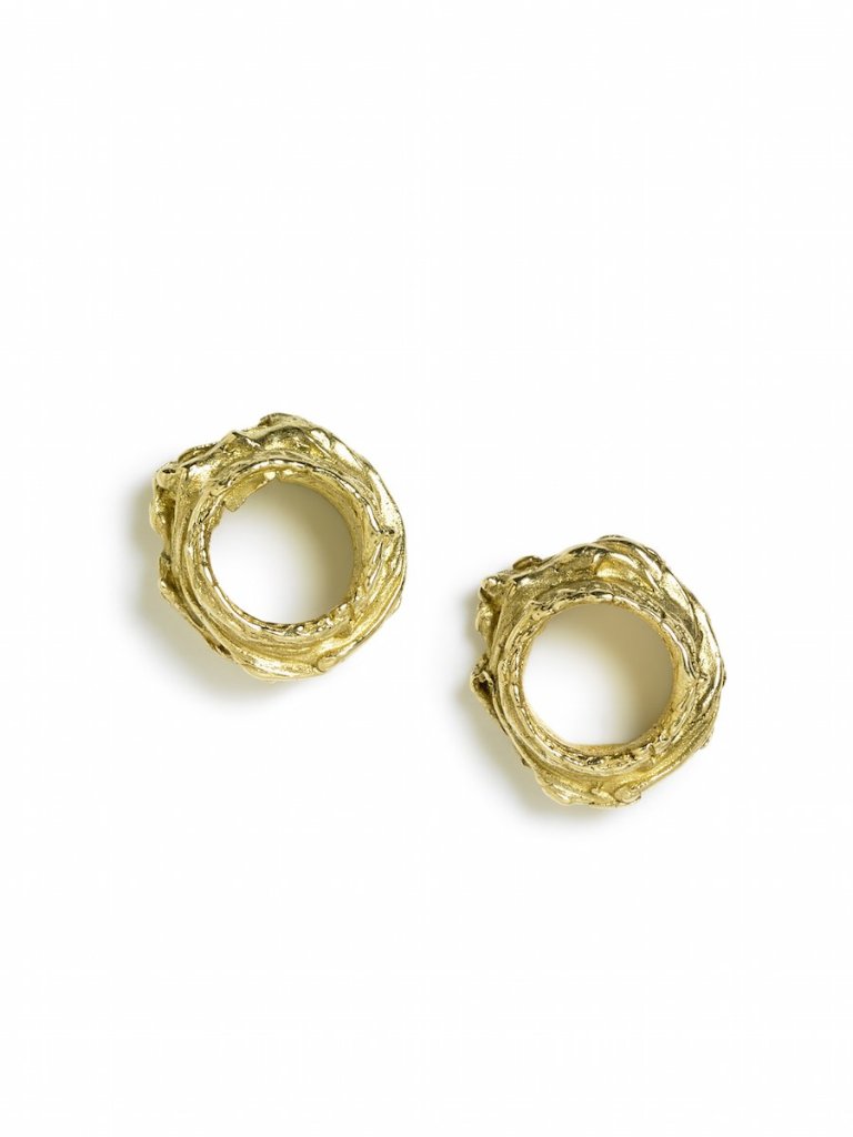spun-circle-studs-thin